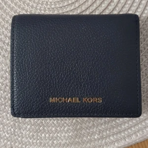 Plånbok Michael Kors  - Plånbok från Michael Kors 