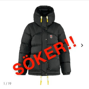 SÖKER fjällrävens jacka.   - Den ska vara svart och inte ska trasig nästan oavänd. Vi kan prata om priset sen! Men inte över 2500kr