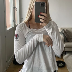 Vit odd molly tröja - Vit tröja i nyskick från odd molly i storlek M