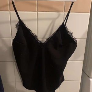 Body  - Storlek s Aldrig använd