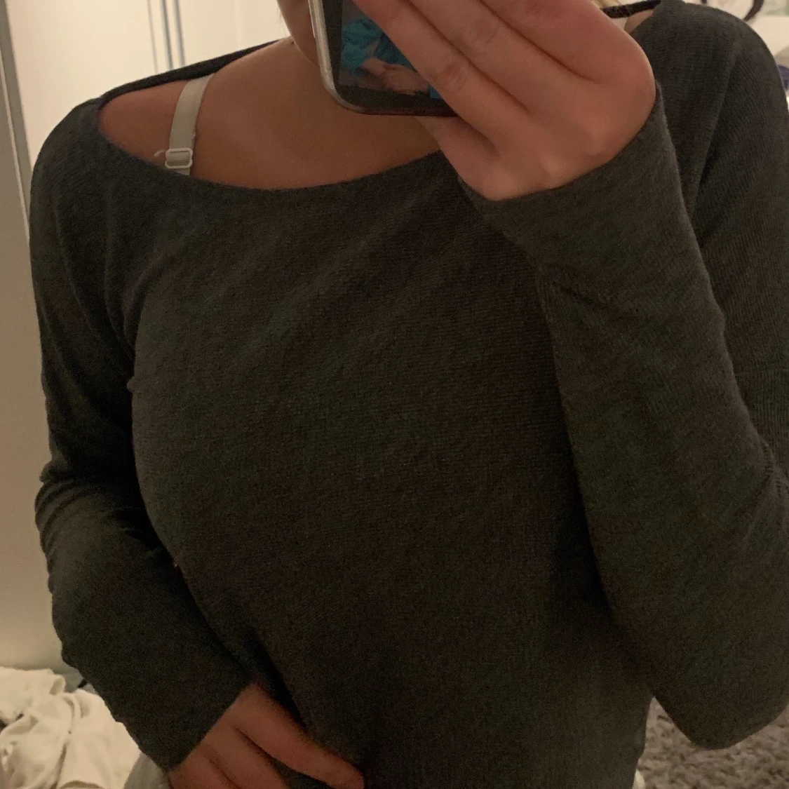 Grå stickad tröja - 90