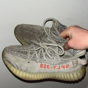 Yeezy boost - Yeezy boost. Storlek 36 -38