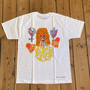 Bladee Exeter t-shirt - Helt oanvänd. Köpt från draingangs shop i höstas. Storlek M.