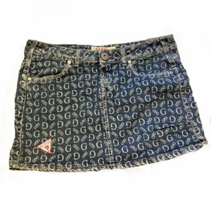 Jeanskjol från guess - Superfin jeanskjol ifrån guess!💕
