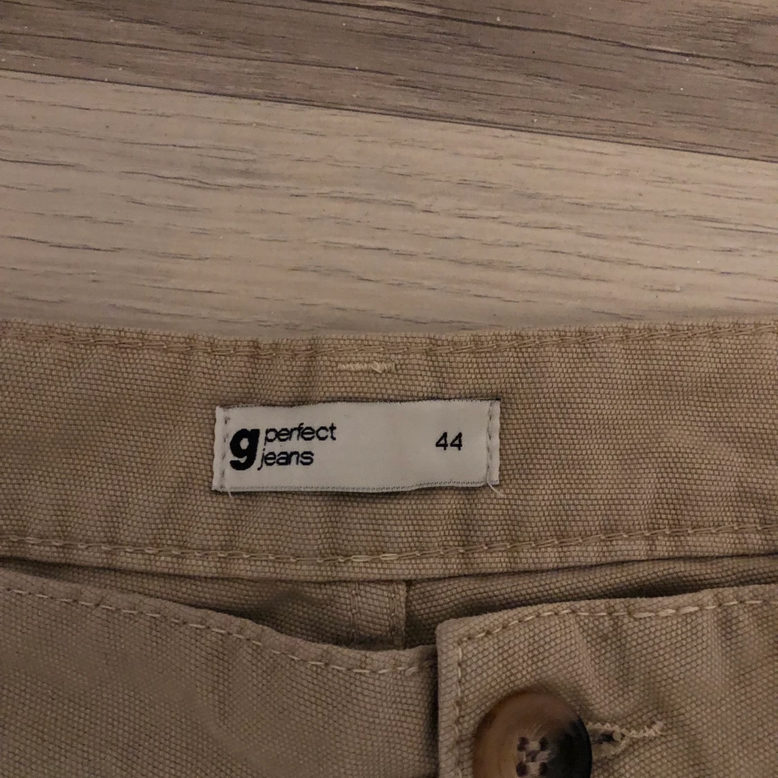 Byxor från Ginatricot - 90