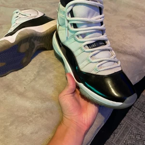 Jordan 11 Concord - Jordan 11 Concord EU 42.5 Låda medföljer 