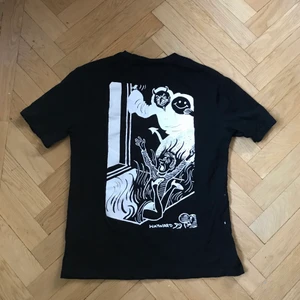 Acid house tröja - Snygga svart vit acid house t shirt, storlek L tryck på bak och framsida