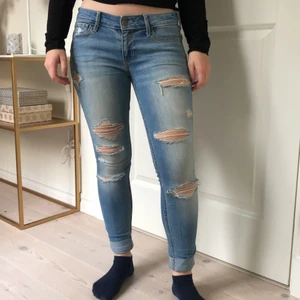 Jeans Hollister low waist - Lågmidjade jeans från Hollister