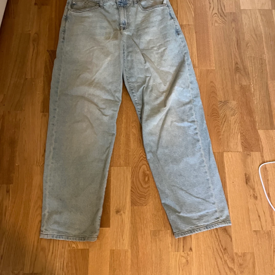 Ljusa baggy jeans från ASOS