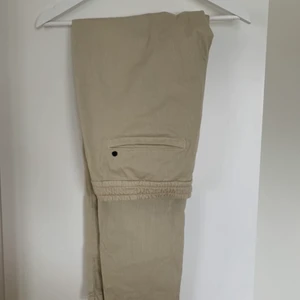 NN07 tygbyxor - I bra skick, används 3-4 gånger. Passar M 