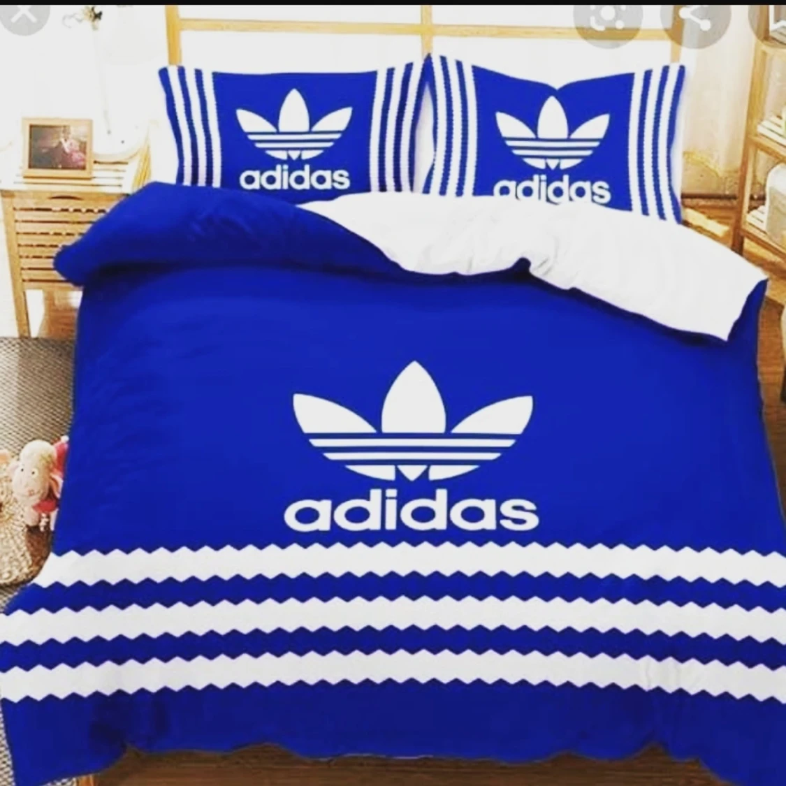 Bedsheet, pillowcases and duvet  - 90