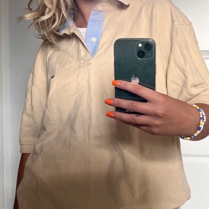 Vintage Tommy Hilfiger polo strl L - Vintage oversized Tommy hilifiger tröja strl L herr 