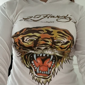 Ed hardy hoodie - Fin Ed hardy hoodie I bra skick pris kan diskuteras