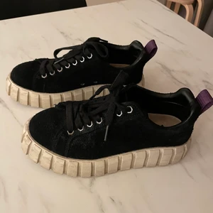 Eytys odessa - Eytys Odessa i strl 38. Säljer pga att de inte passade mig :(