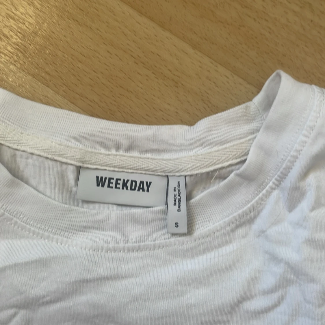 Långärmad tröja från weekday stl S - 91