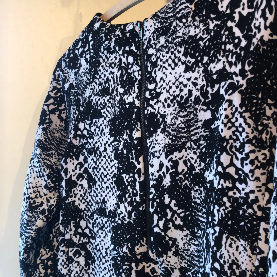 Klänning från bil bok i strl S - 90