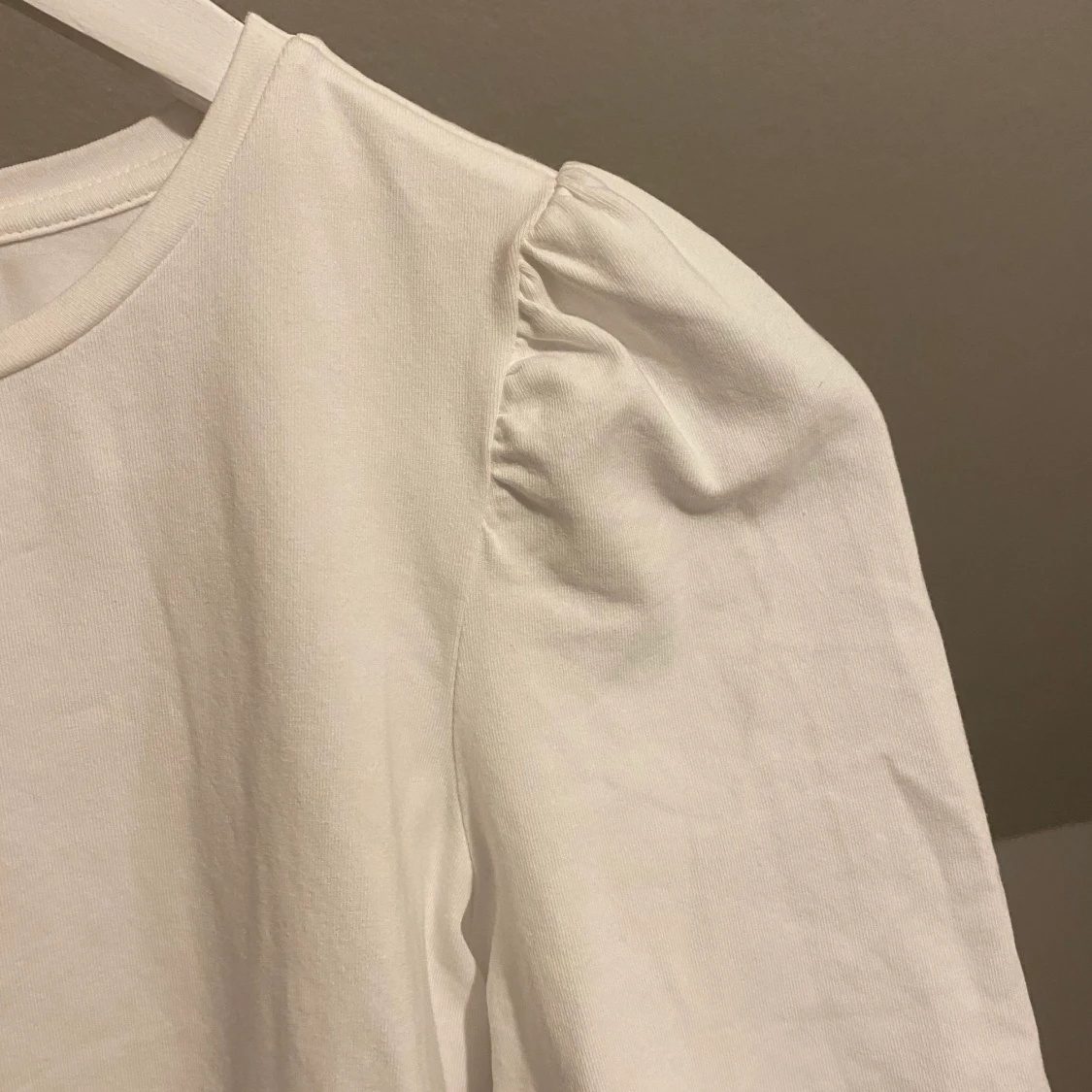 ONLY puffärmad tröja Strl XS - 91