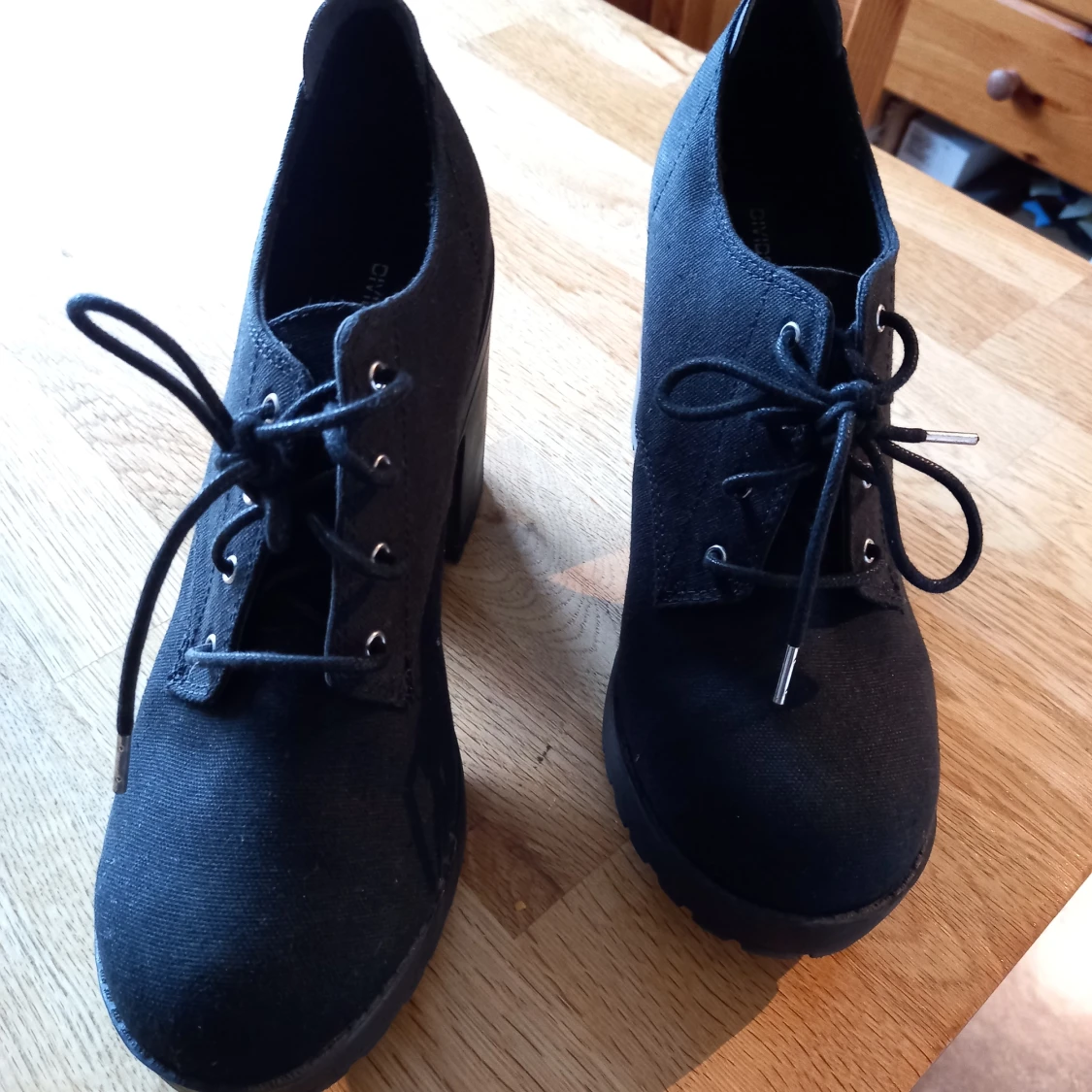 Klackskor strl 41 - 90