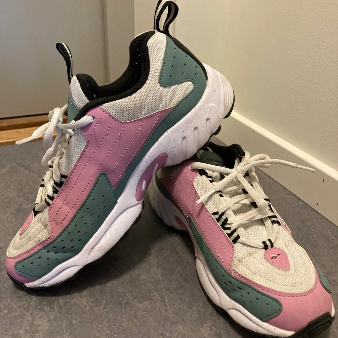 Reebok sneakers - 90