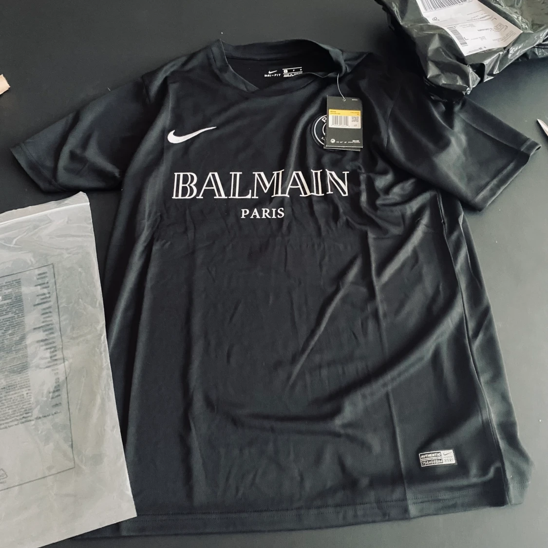 Balmain x psg t-shirt