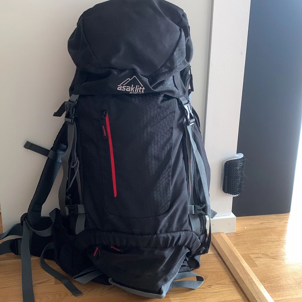 Vandrings ryggsäck - Väskor | Plick Second Hand