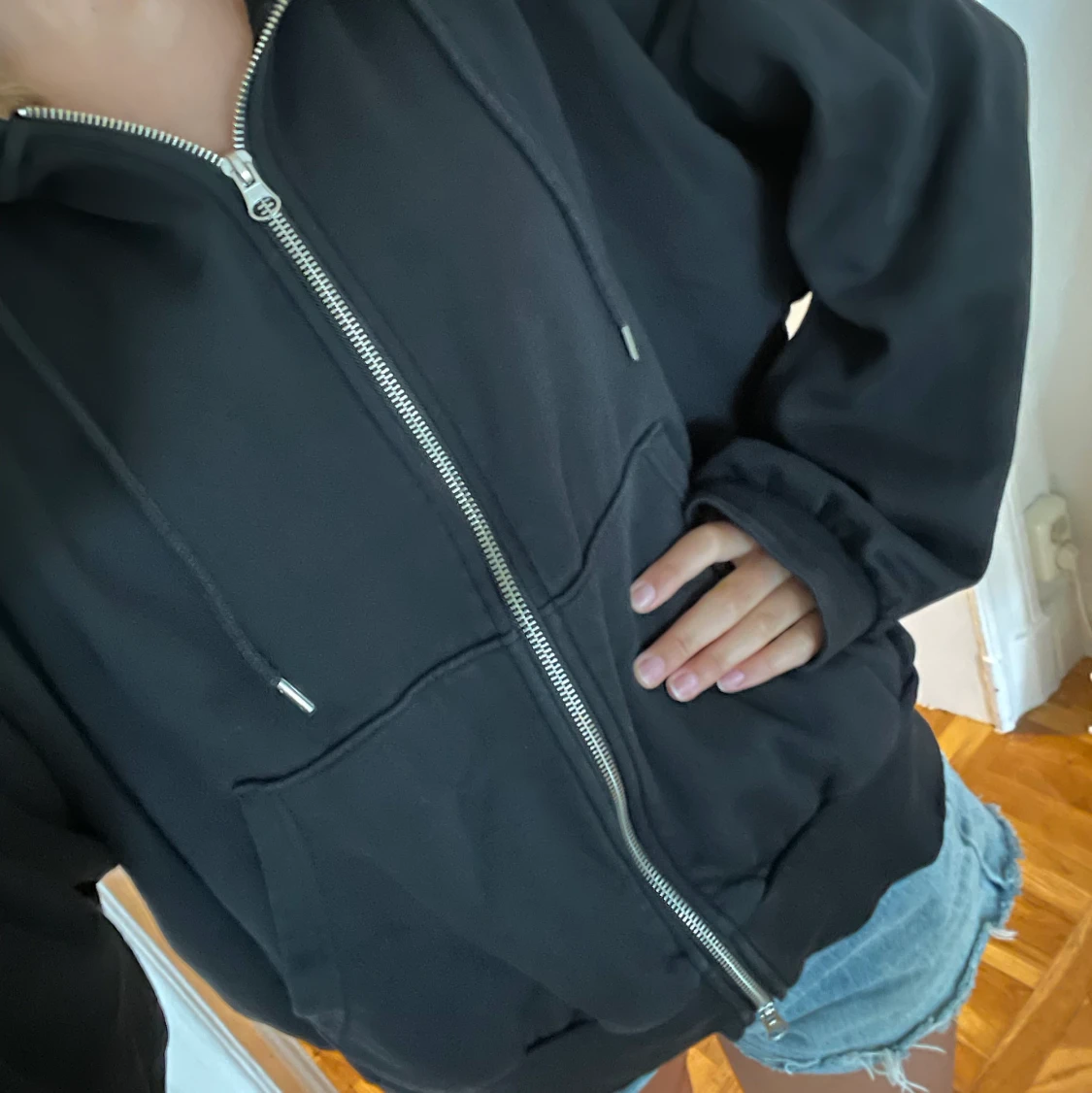 Zip up hoodie Weekday