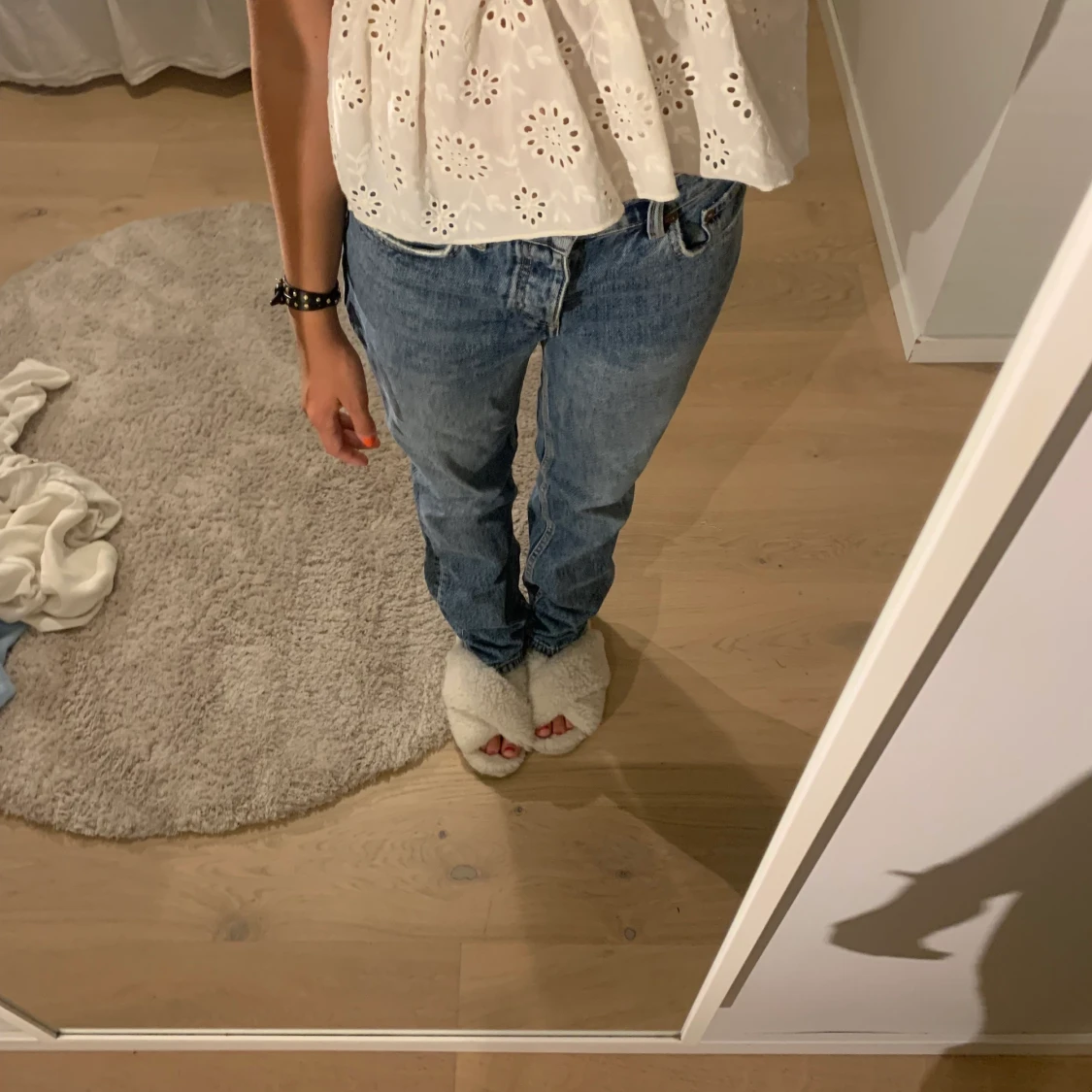 Zara Mid Rise jeans - 90