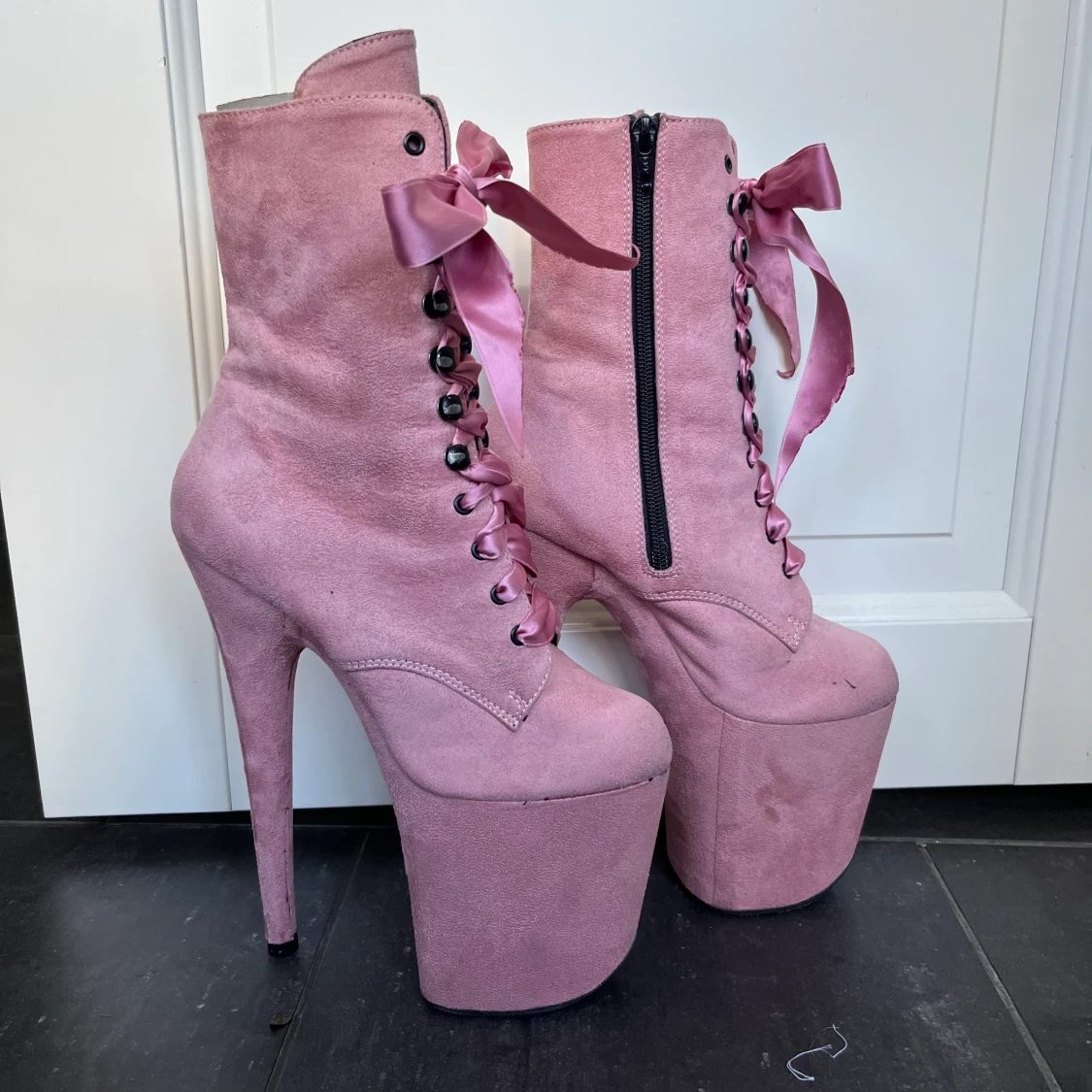 Pleasers klackar 37 - 90