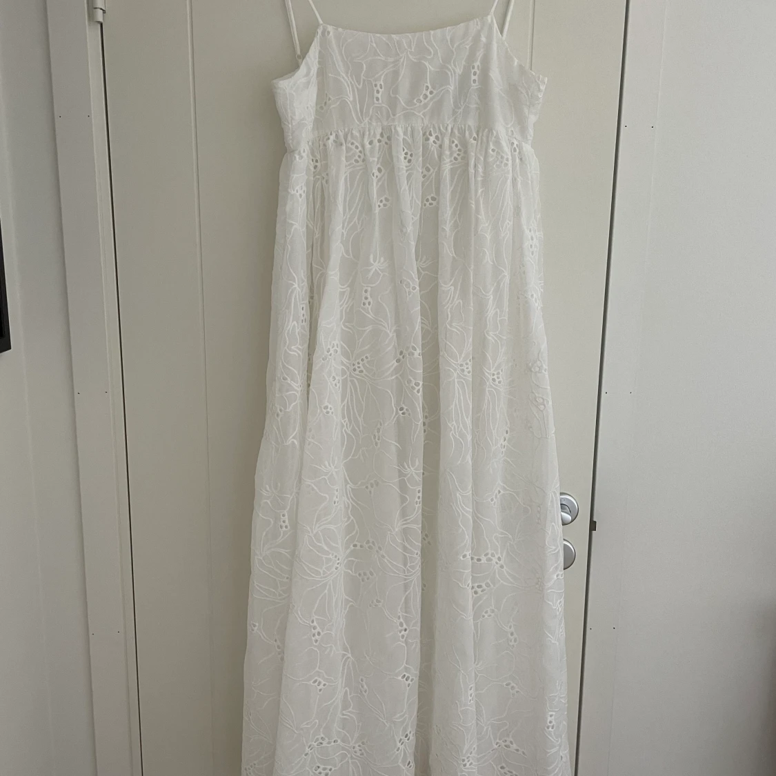 Asos vit långklänning - 90