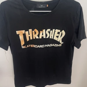 THRASHER t-shirt  - T-shirt i fint skick i storlek xxl,