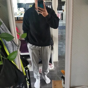 Teddy zip up - En zip up från Etriel i teddy/fleece, otroligt bekvämt och lite använt