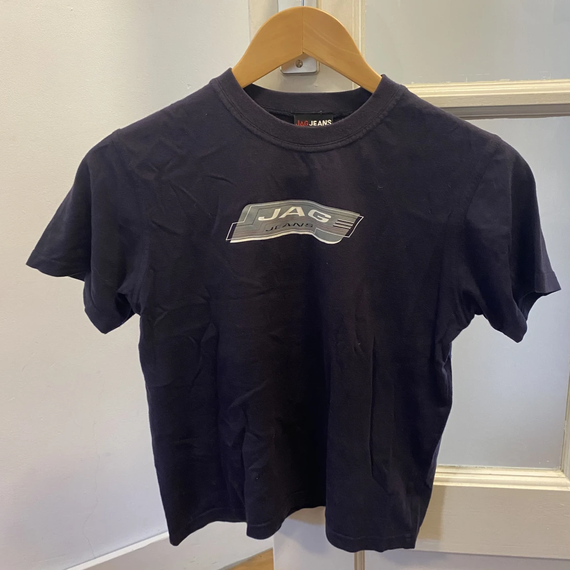 Tajt t-shirt med tryck