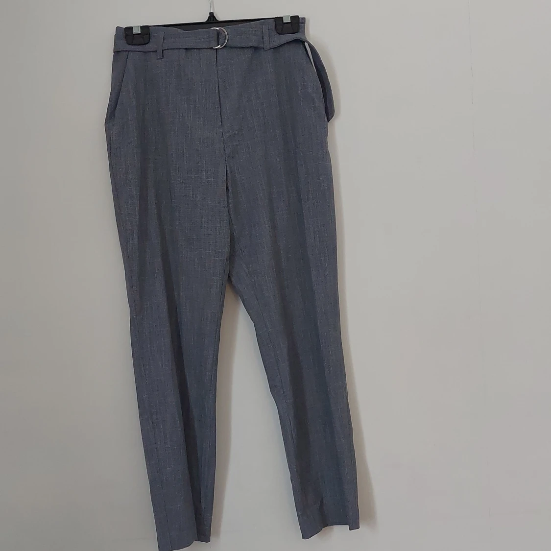 Figursydd kostym  - 44