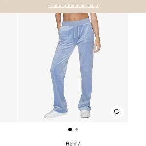 Byxor - Söker ett par ljusblåa jucy byxor inte så dyra str xs xxs 