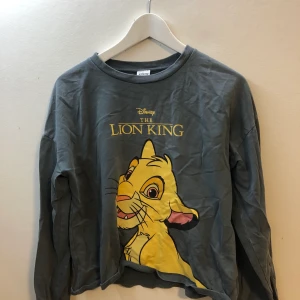 Tröja - Tröja meddela för mer info