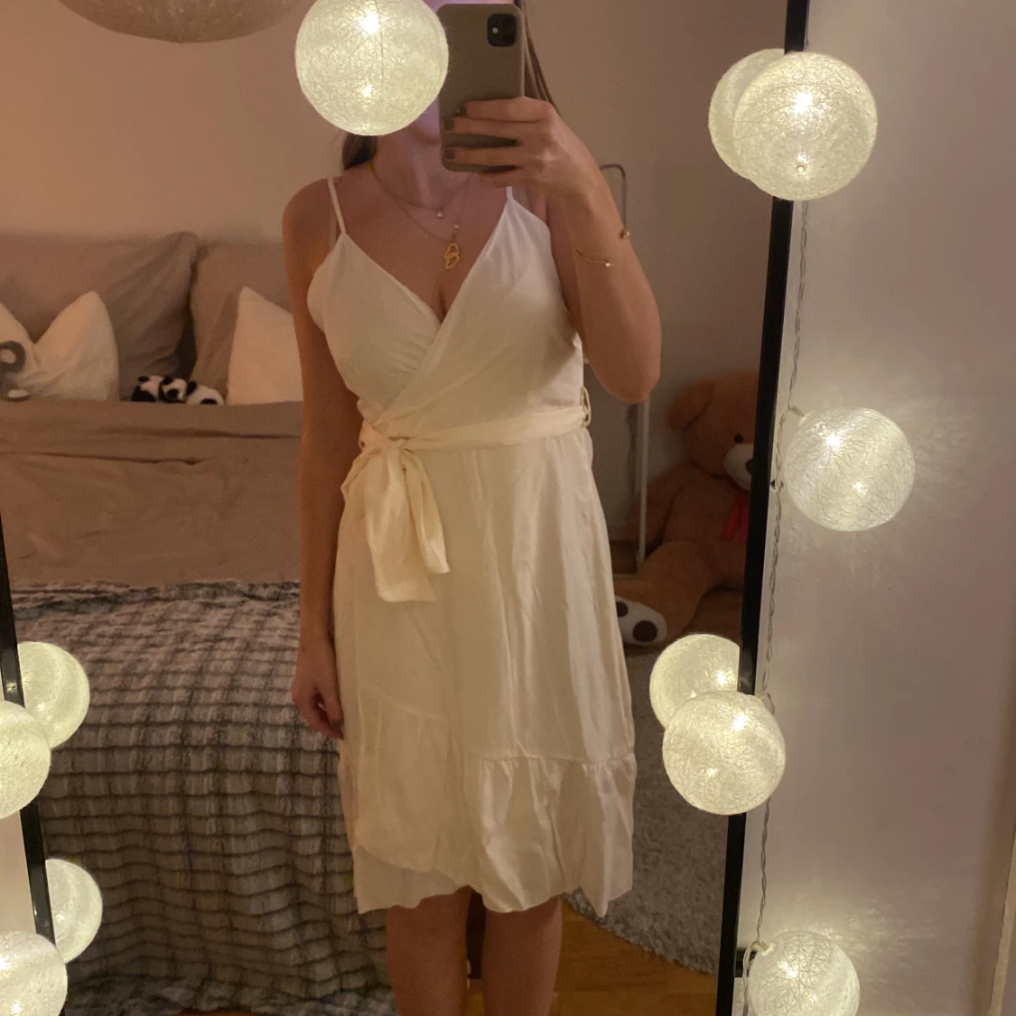 Vit volangklänning från shein