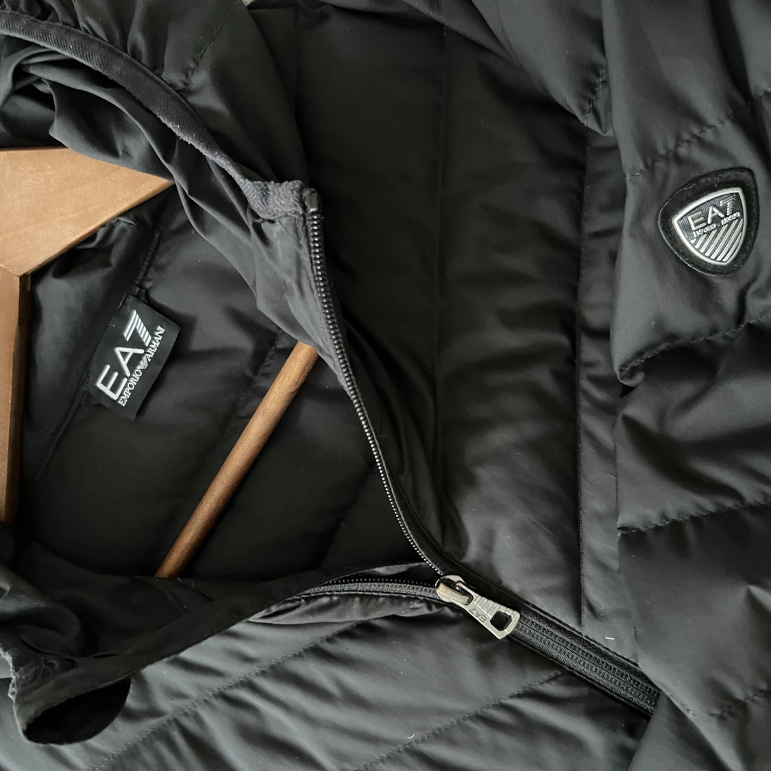 Tunnare dunjacka från Emporio Armani - 90