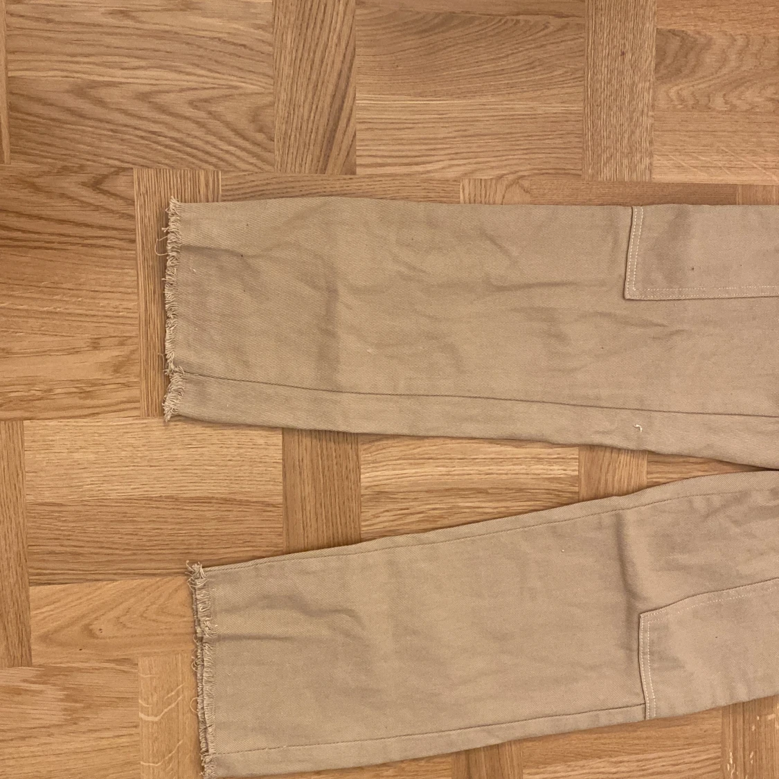 Beige Cargobyxor - 90