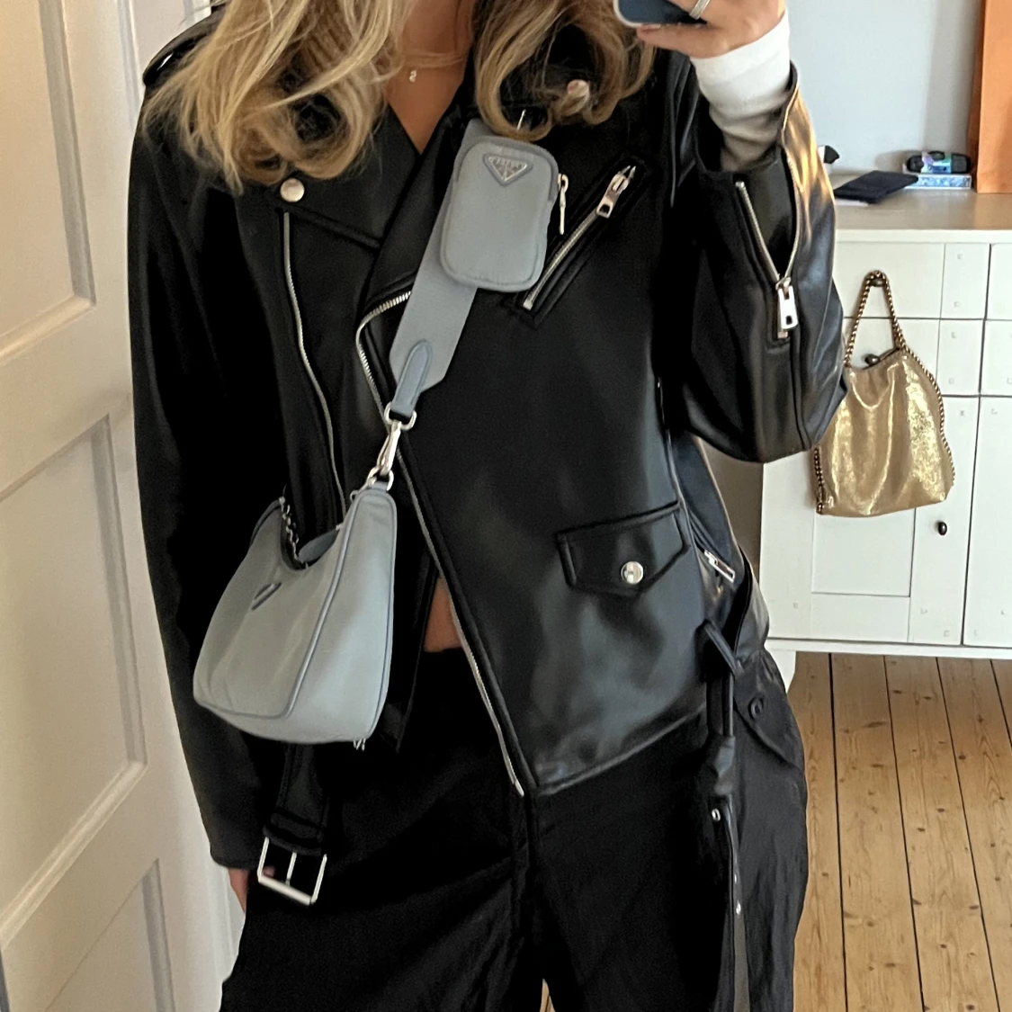 Prada Re-Edition 2005 - 90