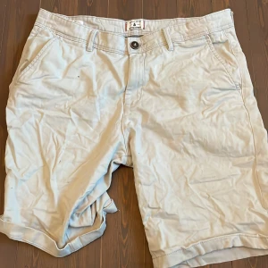 Shorts - shorts från Jack and Jones i perfekt skick