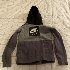 Nike hoodie  - Väldigt fint skick