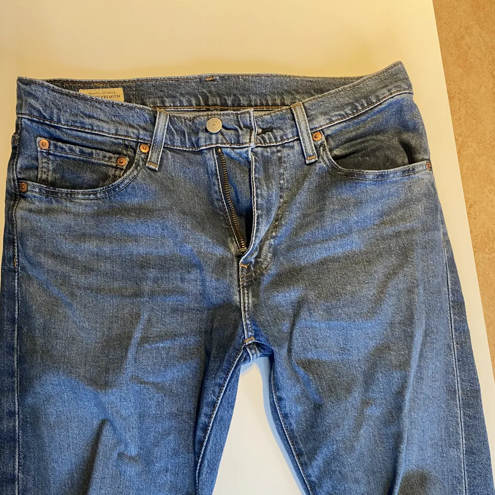 Fina och sköna jeans. Skicket 6/10. Storlek: W31 L32. Ljusblåa. Jeans & Byxor.