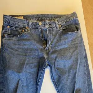 Fina och sköna jeans. Skicket 6/10. Storlek: W31 L32. Ljusblåa