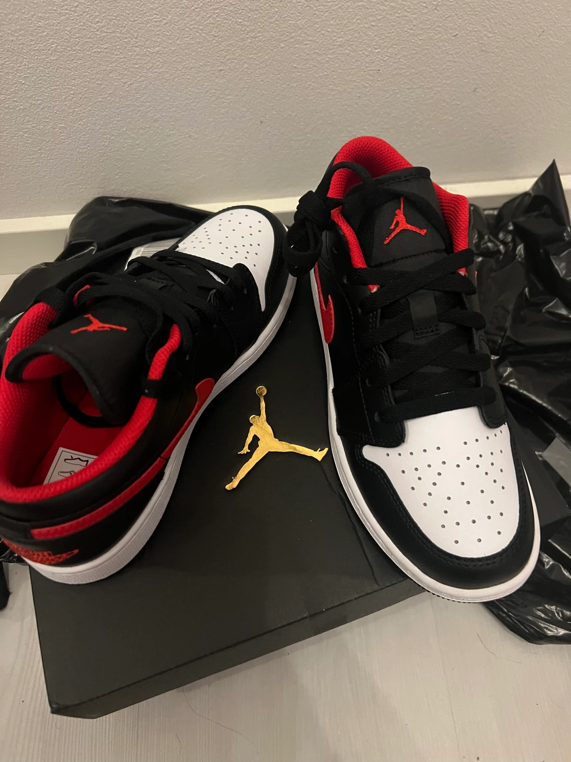 Jordan - Nike- Air 1 Low Junior Red