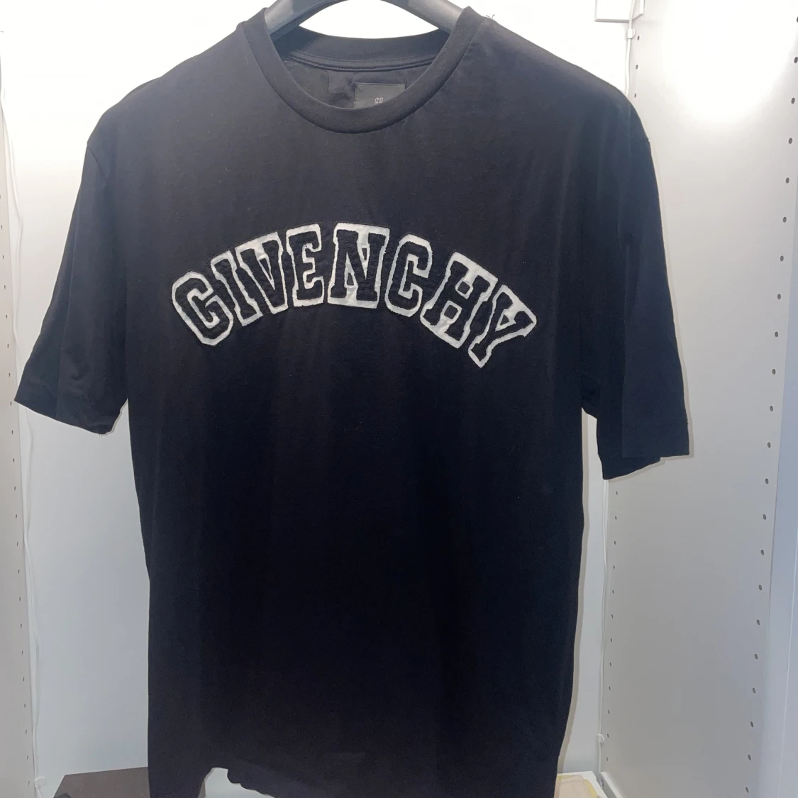 Givenchy t shirt 