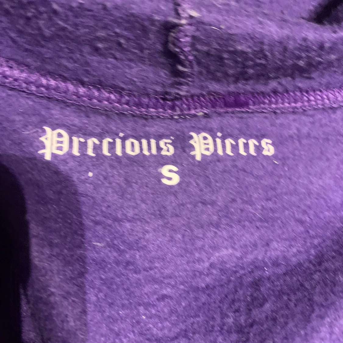 Precious piece la - 90