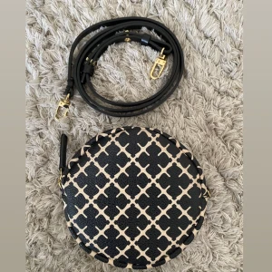 Malene birger väska  - By Malene Birger väska. 