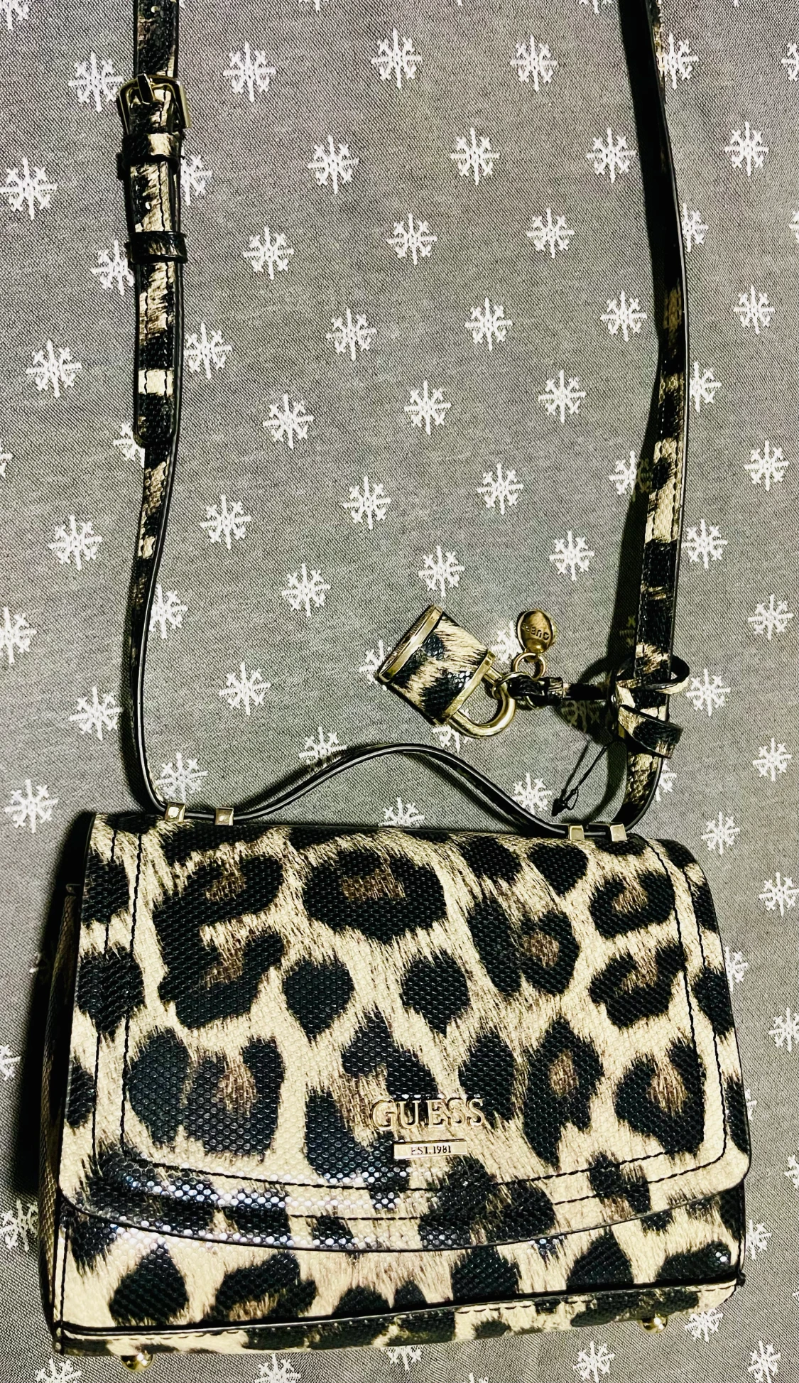 Liten söt väcka från Guees  - 90