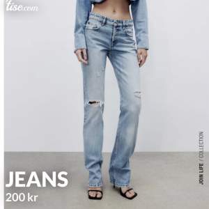 Ett par jätte snygga slitna mid waise jeans ifrån zara. Så bekväma men får ej användning för dom❤️