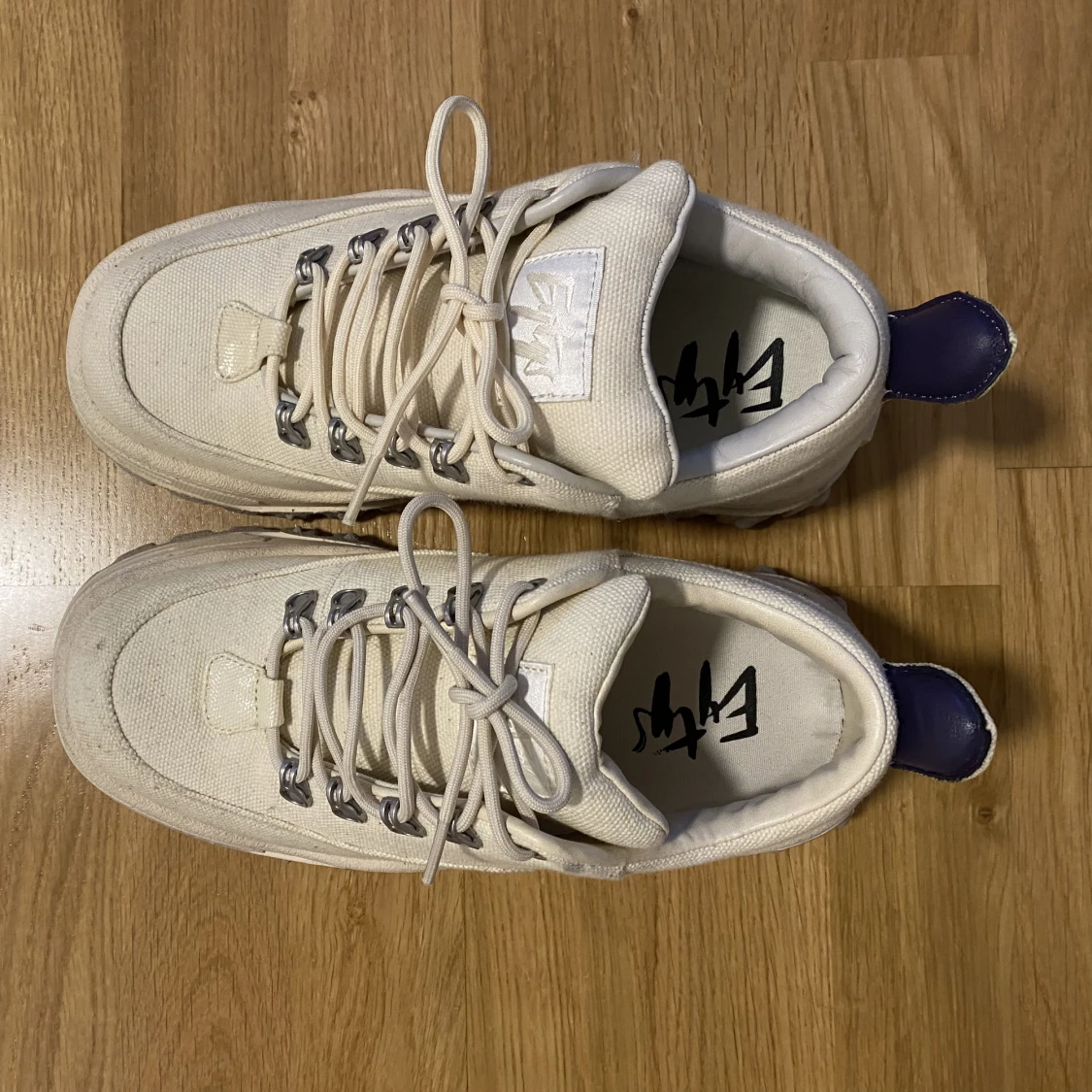 Eytys skor, EU 42. - 90